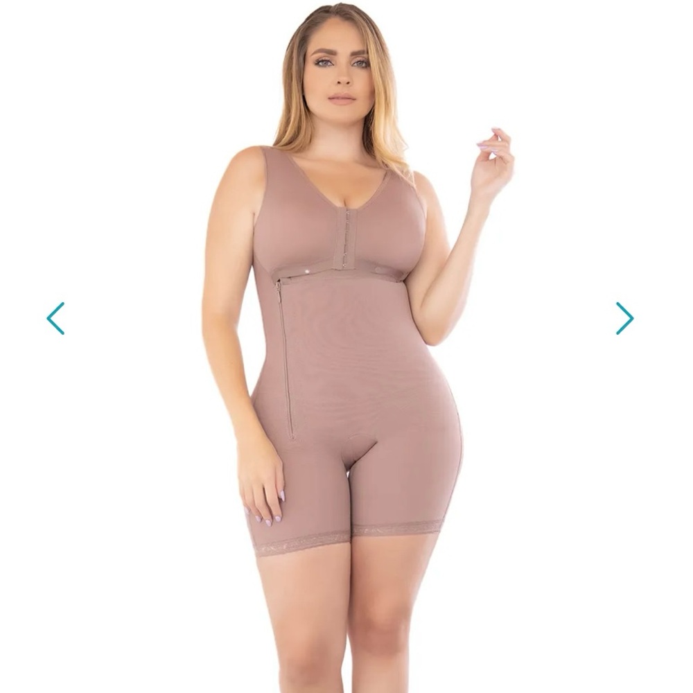 HIGH COMPRESSION GIRDLE FOR POST-SURGICAL AND DAILY USE